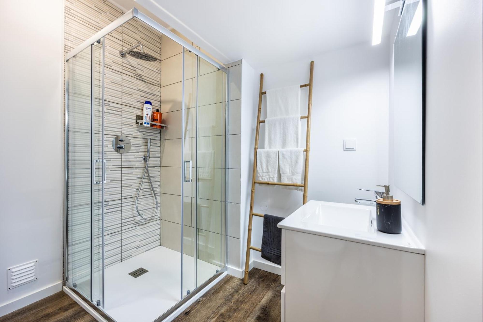 Angra Charming Suites By Seewest Angra do Heroismo Ngoại thất bức ảnh