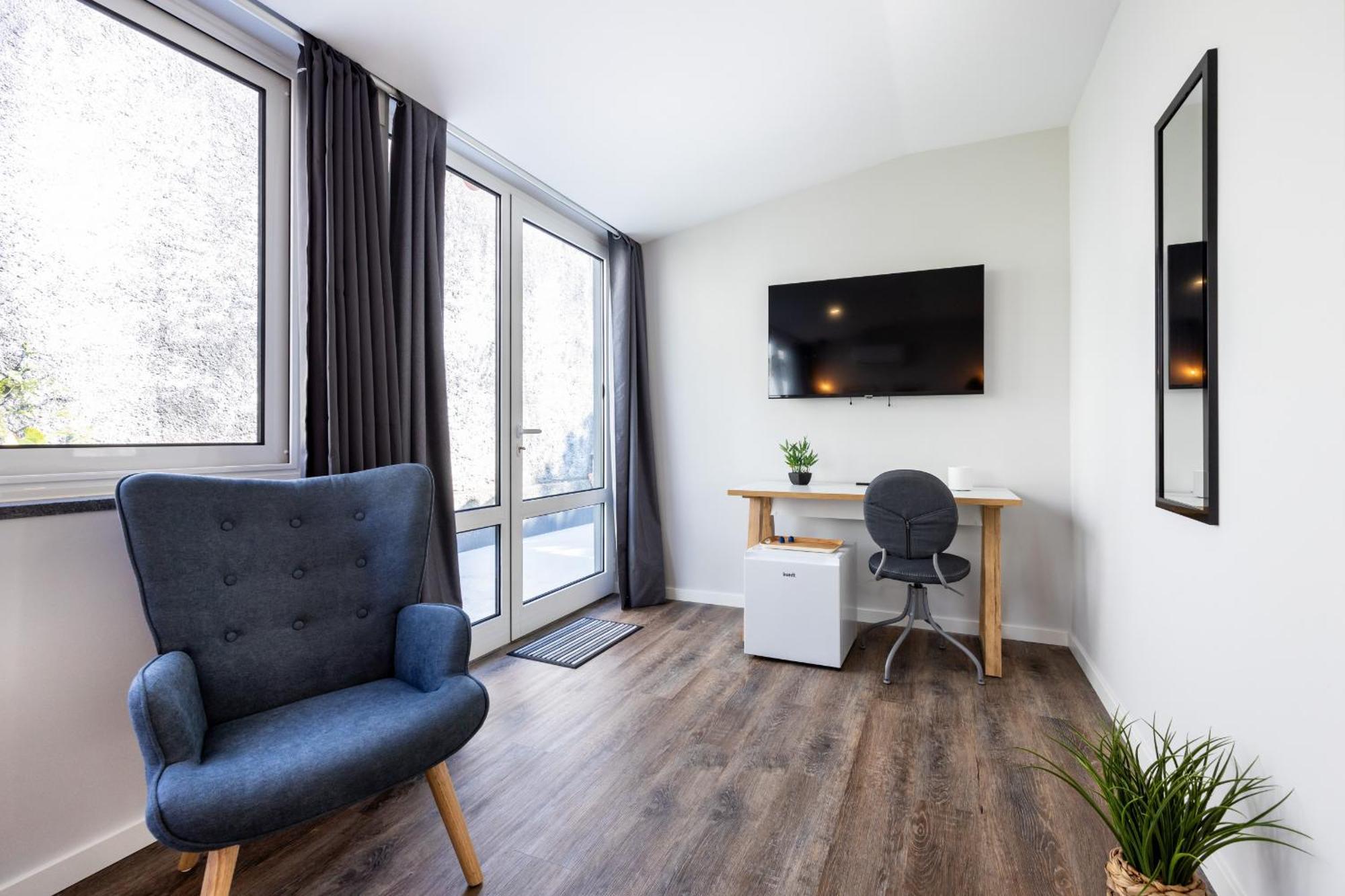 Angra Charming Suites By Seewest Angra do Heroismo Ngoại thất bức ảnh