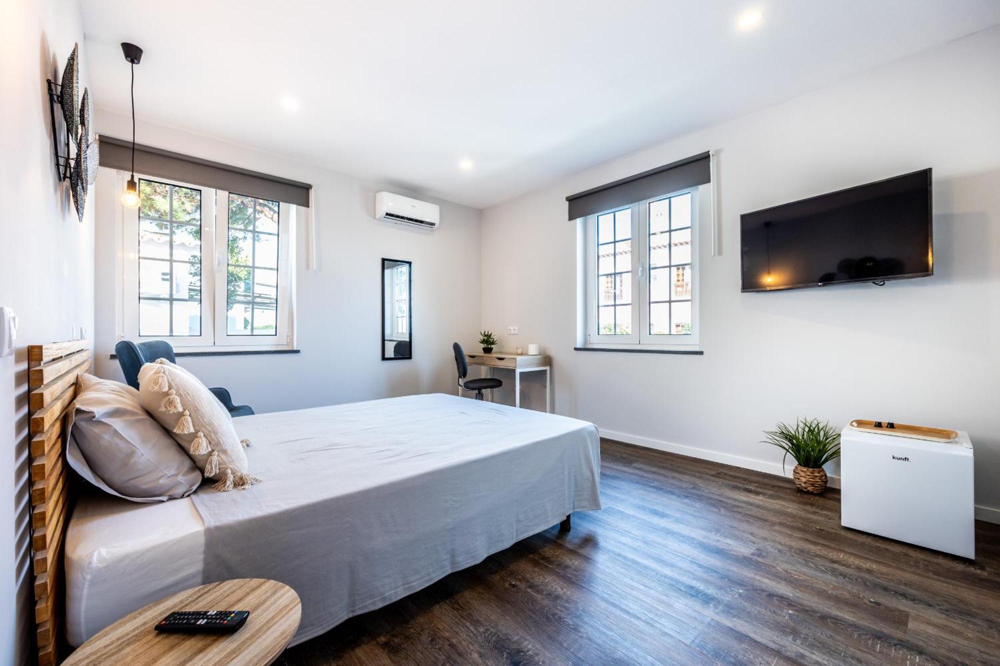 Angra Charming Suites By Seewest Angra do Heroismo Ngoại thất bức ảnh