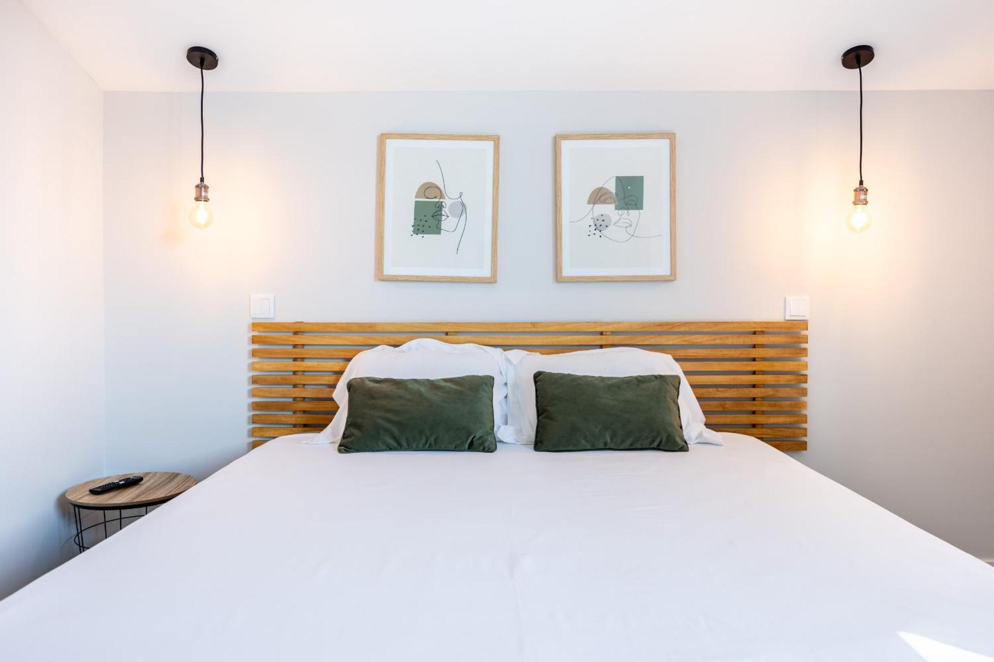 Angra Charming Suites By Seewest Angra do Heroismo Ngoại thất bức ảnh