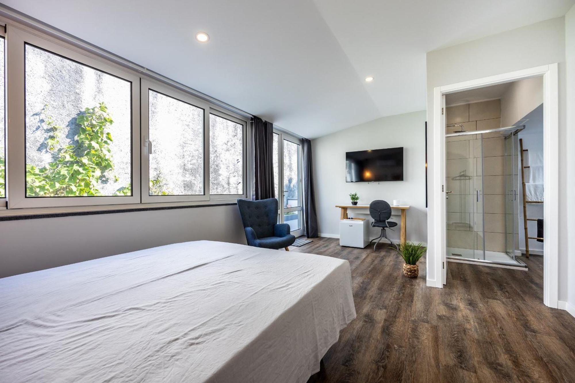 Angra Charming Suites By Seewest Angra do Heroismo Ngoại thất bức ảnh