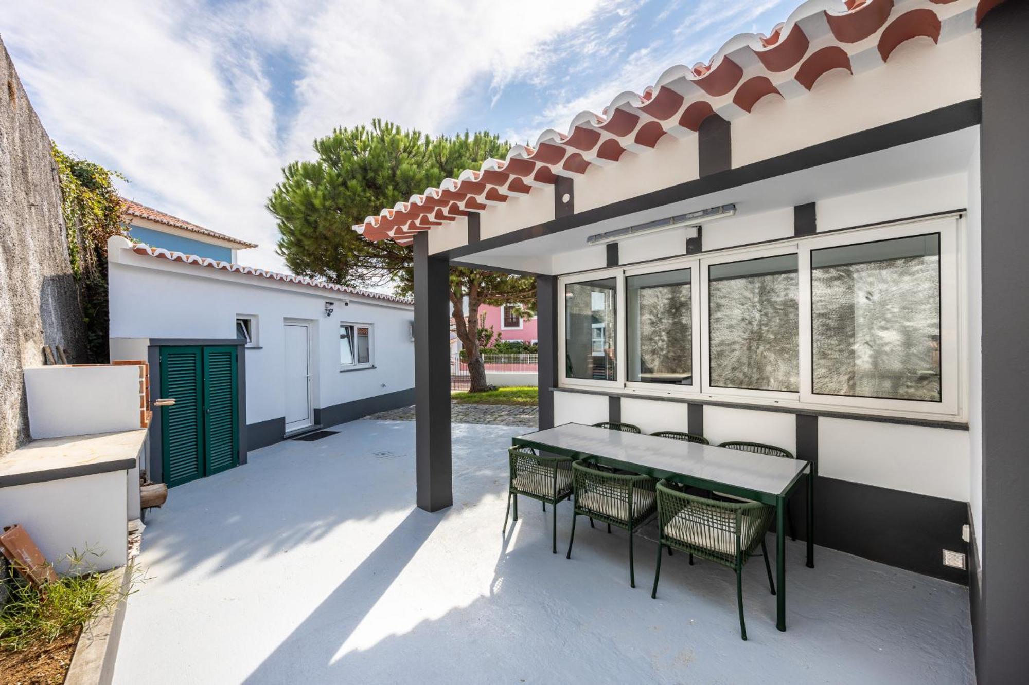 Angra Charming Suites By Seewest Angra do Heroismo Ngoại thất bức ảnh